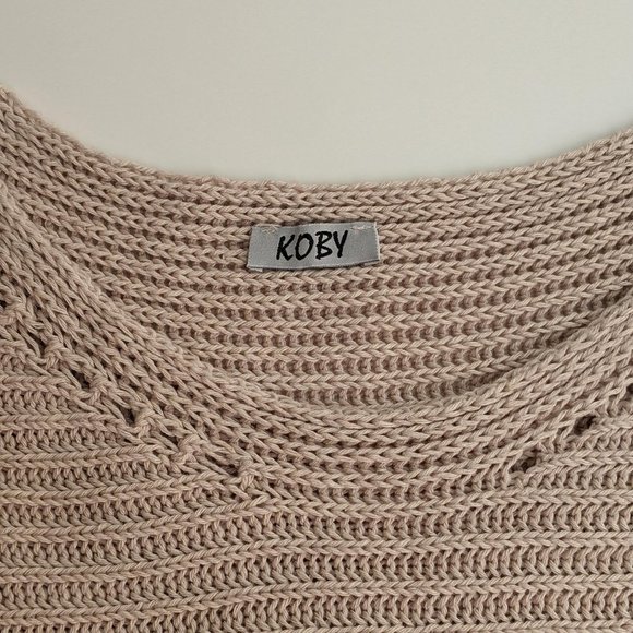 Koby Knit Cream Relaxed Sweater. Medium size. - Picture 10 of 14
